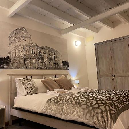 Apartment In The Heart Of Roma Exterior photo